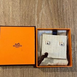 Authentic Hermes mini pop h earring